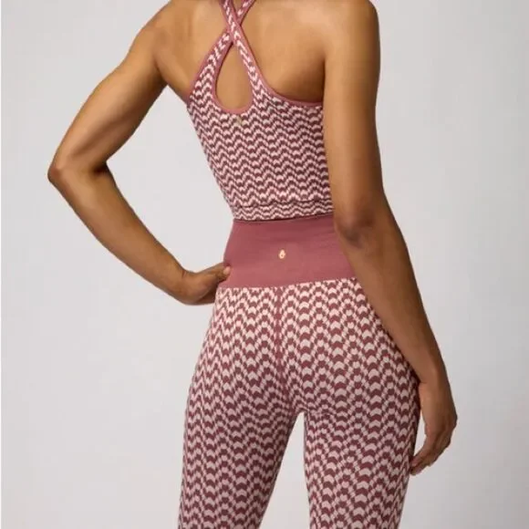 Spiritual Gangster Jacquard Seamless Leggings - Picture 3 of 7